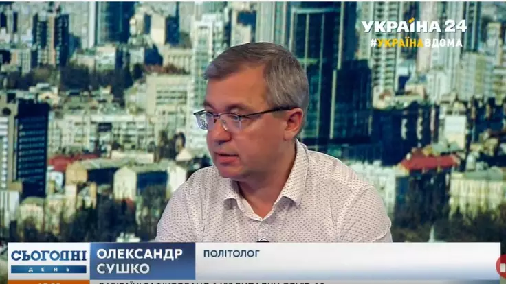 Украинцев за границу пустят не сразу - эксперт о жизни после карантина