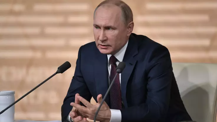 "Путин просто надоел": главред издания "Гордон" о референдуме в России