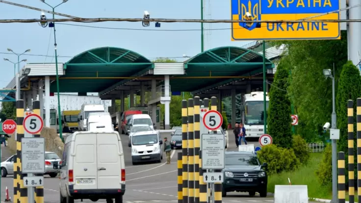 Открылся пункт пропуска Шегини на границе с Польшей: кто может его пройти