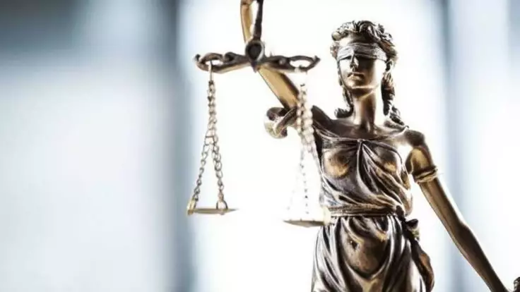Конституционный суд проверит законность карантина: комментарий юриста