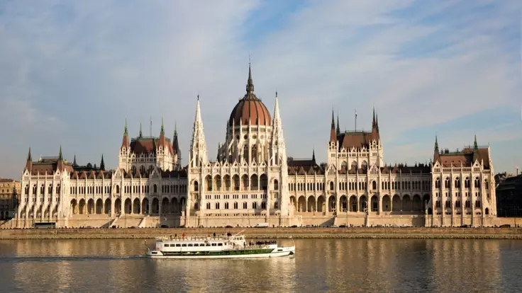 Зеленский встретится с премьером Венгрии — эксперт назвал срок и условия