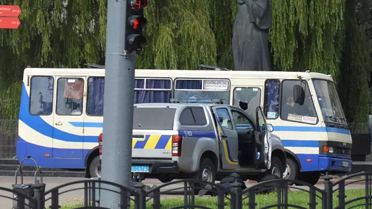 "Требования удивляют": захватчика заложников в Луцке заподозрили в нехватке внимания