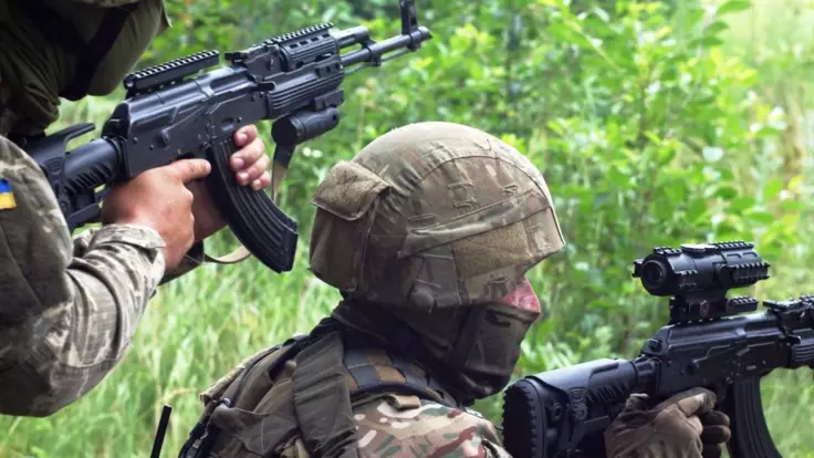"Армия и демосковизация": в Украине предложили новую формулу мира для Донбасса