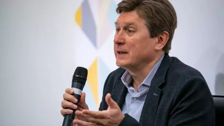 Переговоры по Донбассу: эксперт рассказал, изменится ли позиция Украины
