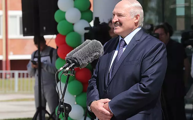 Ляшко назвал поздравление Лукашенко с победой на выборах ошибкой