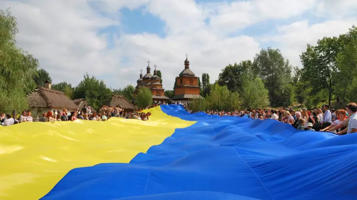 Спека і грозові дощі: синоптикиня дала прогноз погоди на День Незалежності України