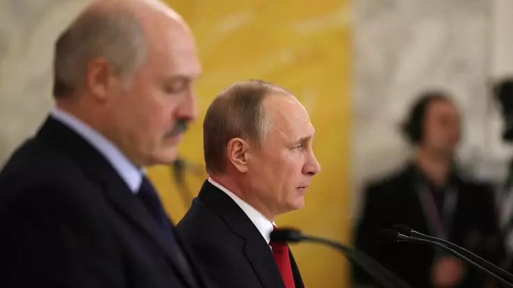 Есть три условия: журналист объяснил, как Лукашенко сдаст Беларусь Путину