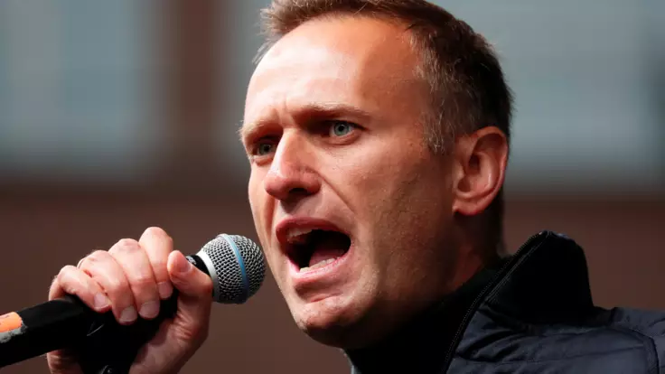 "Сигнал для Лукашенко": отравлению Навального дали неожиданное объяснение