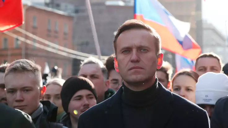 Дело об отравлении Навального: политолог рассказал, в чем риск Кремля