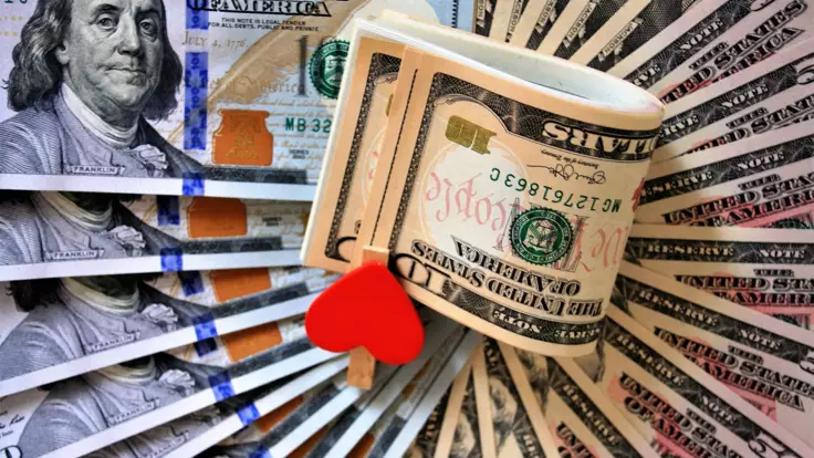 Курс валют в Украине: экономист объяснил, что будет с долларом до конца года