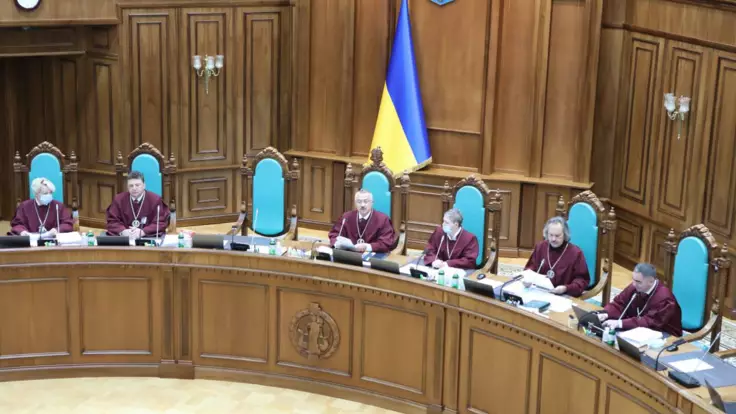 Скандал у КСУ: у Зеленського прояснили долю звільнених суддів