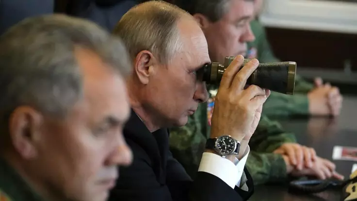 Путина подводит его окружение - Арестович о переговорах по Донбассу