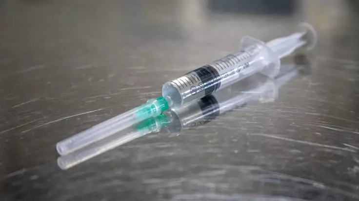 "Хорошая практика": эпидемиолог выступила за принудительную вакцинацию