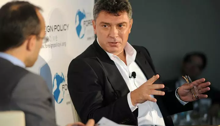 "Это памятник Немцову": Гордон о своем новом интервью