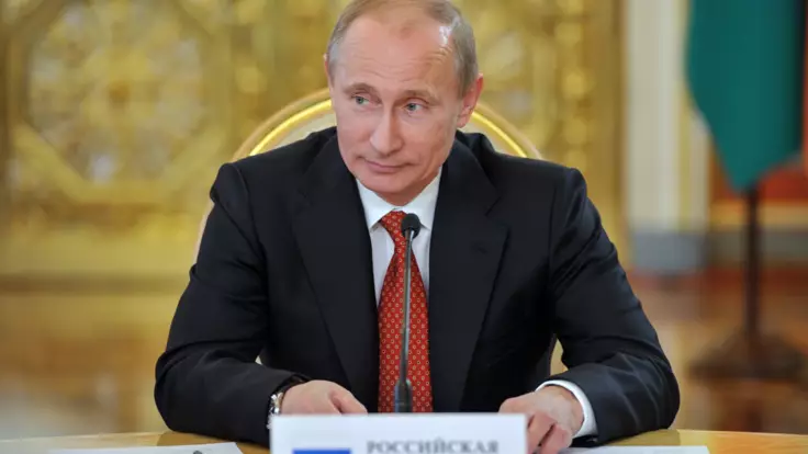 Путін тролить Україну – ексміністр пояснив заяву Кремля про Зеленського