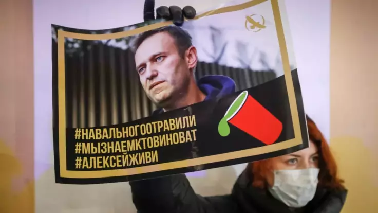 Расследовать отравление Навального Bellingcat помогла случайность – Грозев