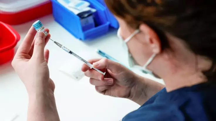 Україна проводить "каскадну" вакцинацію від COVID-19: деталі від міністра