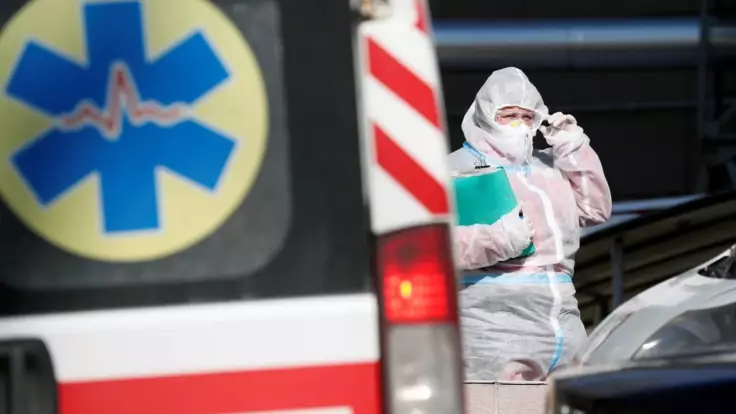Украинцев предупредили о новой волне коронавируса: число смертей растет ежедневно