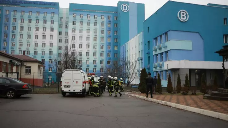 В Киеве вспыхнул пожар в больнице: эксклюзивные подробности