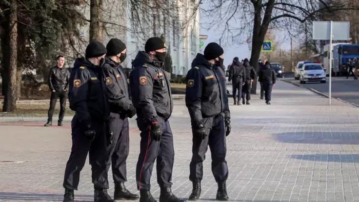 В Беларуси задержали журналистов: новые подробности протестов в Минске