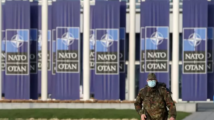 Украина должна требовать у США особый статус союзника вне НАТО — эксперт