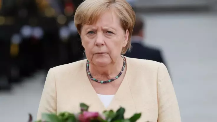Меркель поддерживает нашу сторону — "слуга народа" о заявлении канцлера Германии