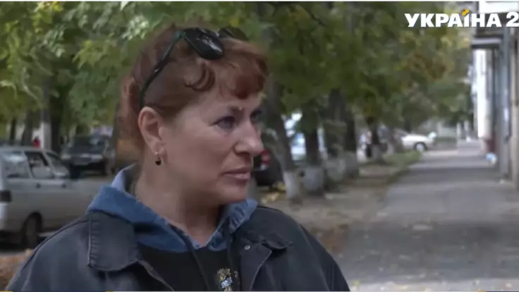 В Бердянске бездомная нашла 130 тыс. грн в мусорном контейнере: подробности